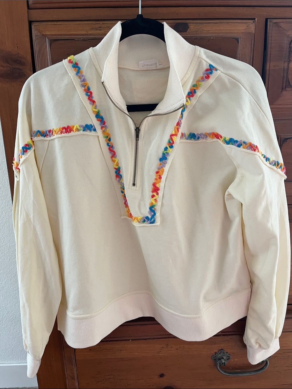 Rareraw Women’s Cream Half-Zip Sweatshirt with Multicolor Trim NWOT